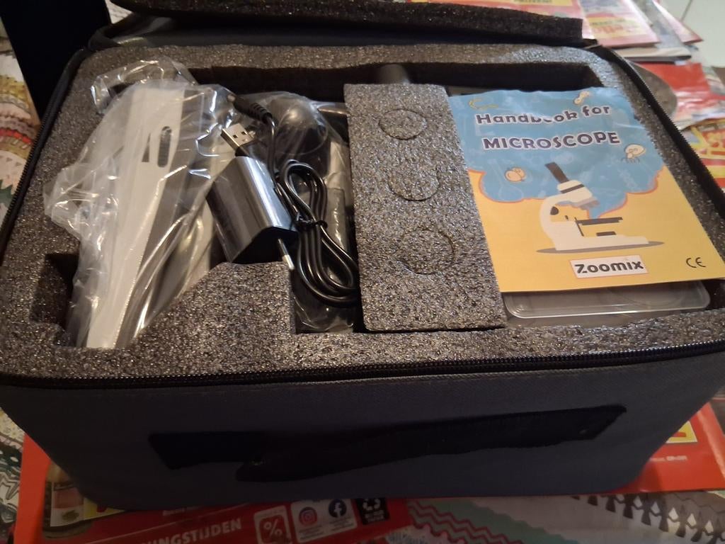 Zoomix Microscoop met Handleiding en Draagtas, Ophalen of Verzenden, Zo goed als nieuw, Minder dan 400x, Biologische microscoop