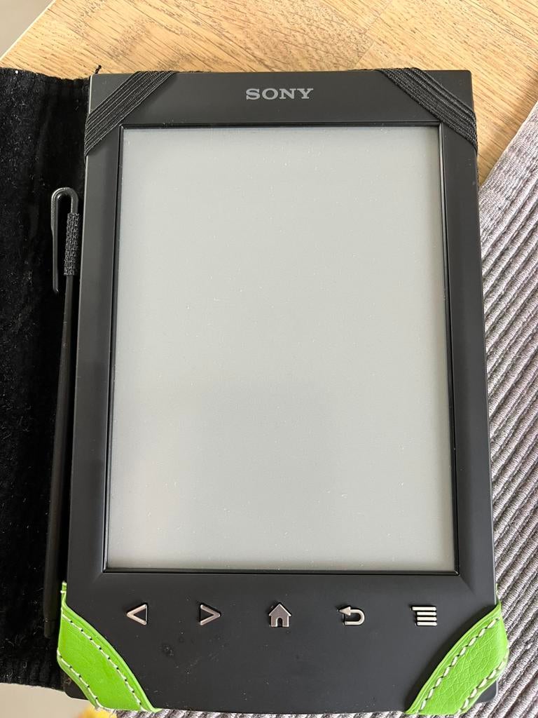 Sony E-reader., Computers en Software, E-readers, Ophalen of Verzenden, Gebruikt