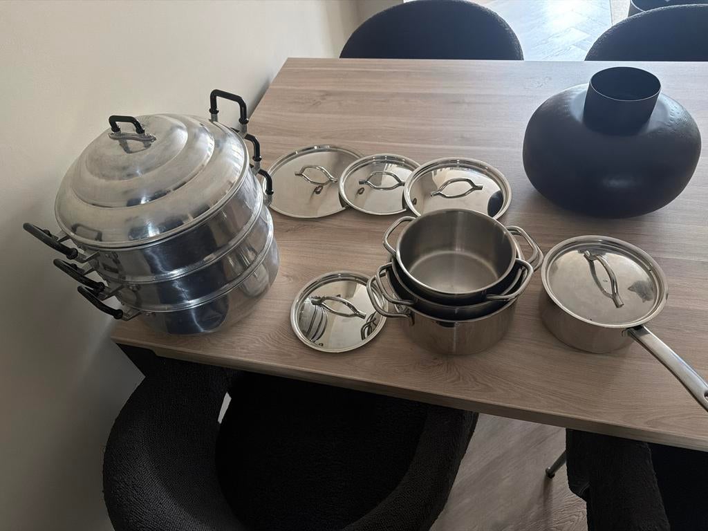 Complete pannenset met stoompan en diverse kookpannen, Ophalen of Verzenden, Gebruikt, Rvs, Pannenset