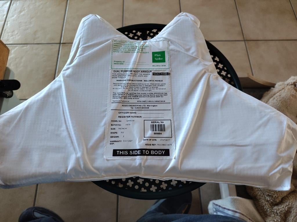 Ballistische inlage kogelwerend steekwerend snijwerend, Ophalen of Verzenden, Overige soorten, Engeland, Kleding of Schoenen