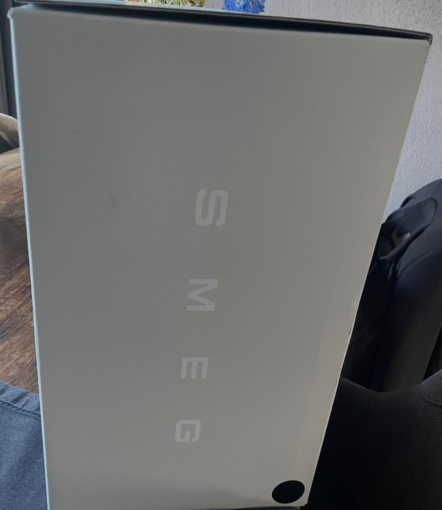 Smeg BCC12BLMEU, Witgoed en Apparatuur, Koffiezetapparaten, Nieuw, Gemalen koffie, Overige modellen, Ophalen