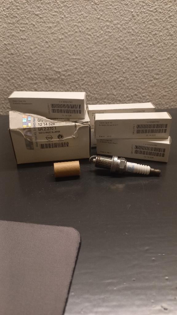 Nieuwe NGK #55564763 / ZFR6BP-G bougies, Ophalen of Verzenden, Nieuw, Saab