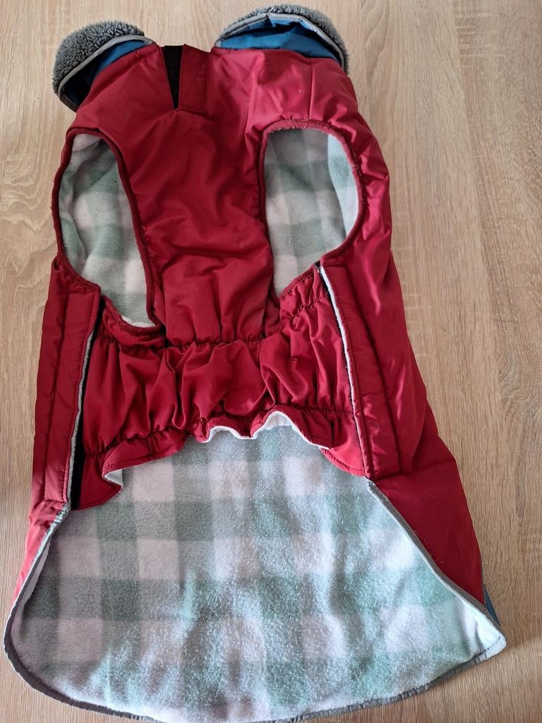 Te Koop, Warme en waterdichte Hondenjas, Ophalen, Zo goed als nieuw, Hondenjas