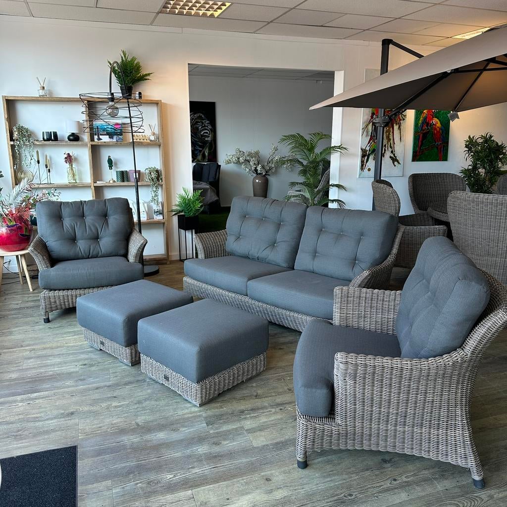 4 Seasons Outdoor (4SO) Valentine Tuinset / Loungeset, Tuin en Terras, Tuinsets en Loungesets, ., Ophalen of Verzenden, Zo goed als nieuw