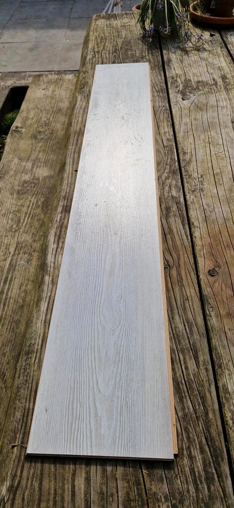 Laminaat white wash 14-15m2 - 129x19,5cm, Doe-het-zelf en Verbouw, Vloerdelen en Plavuizen, Ophalen