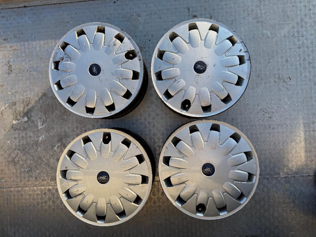 Ford stalen velgen wieldoppen 16 inch, Ophalen of Verzenden, Gebruikt