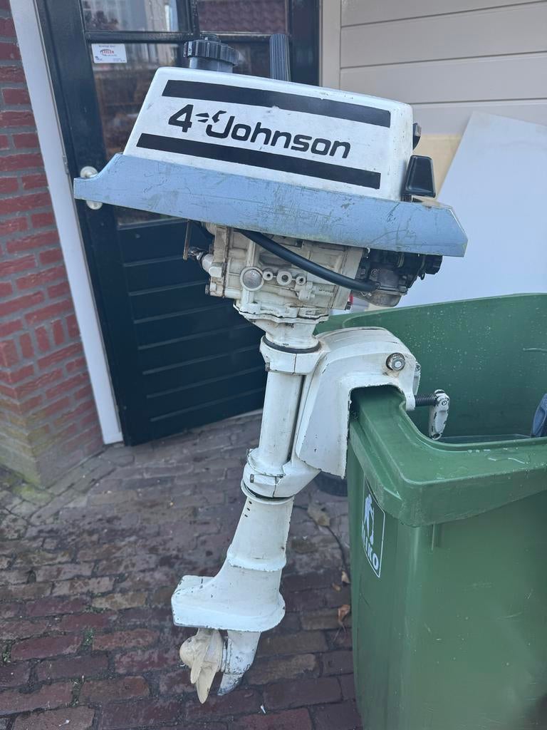 Johnson 4 PK Buitenboordmotor, Watersport en Boten, Ophalen of Verzenden, Gebruikt, Motor en Techniek, Zeilboot of Motorboot