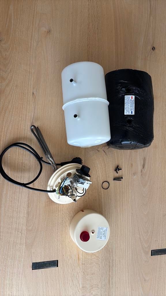 Werkend warmte element boiler 230V | Boot of Camper, Ophalen of Verzenden, Gebruikt