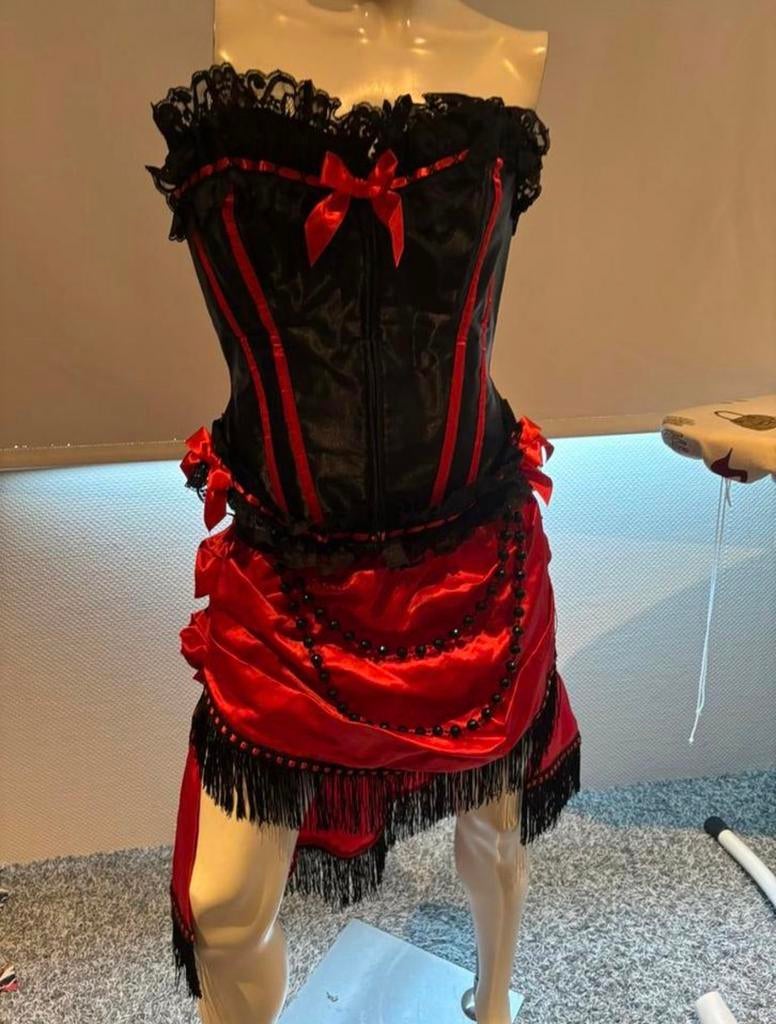 Burqluese met rok maat L, Kleding | Dames, Carnavalskleding en Feestkleding, Ophalen of Verzenden, Zo goed als nieuw, Carnaval