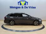 Volkswagen Golf Variant 1.5 eTSI R-Line Airco ECC | Panorama, 12 maanden, 1325 kg, 4 cilinders, Alcantara