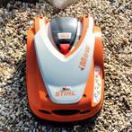 robot grasmaaier Stihl 422 RML { 800m2 }, Tuin en Terras, Grasmaaiers, Cirkelmaaier, Stihl, Gebruikt, Accu-grasmaaier