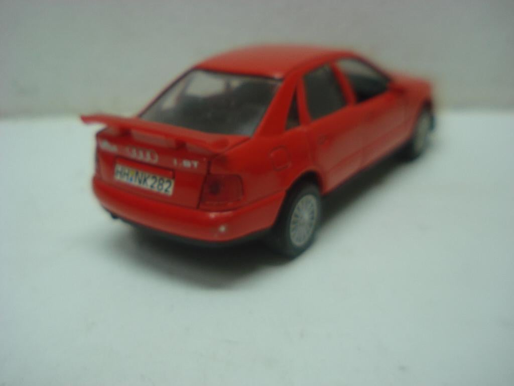 Audi 4 1.8T, Ophalen of Verzenden, Nieuw, Auto