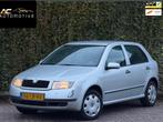 Skoda Fabia 1.4-16V Comfort Automaat/Boekjes, 450 kg, Gebruikt, 4 cilinders, 1070 kg