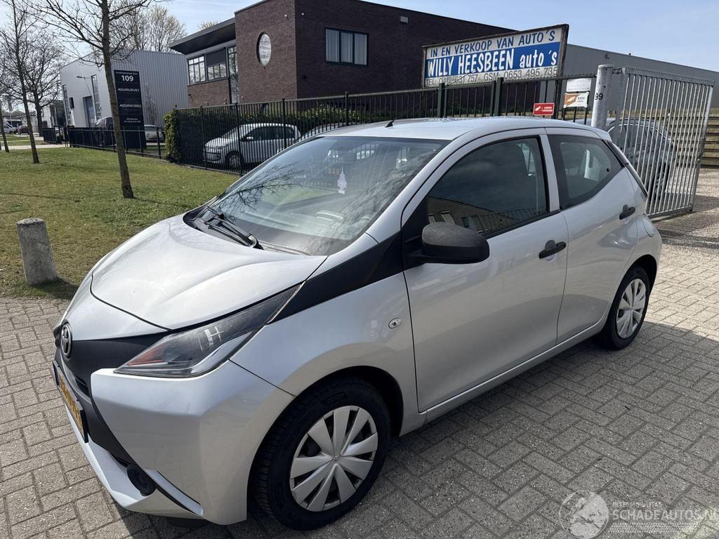 Toyota Aygo 1.0 VVT-iX-FUN LICHTE SCHADE! BOUWJAAR 2017 1220, Handgeschakeld, Toyota, Zilver of Grijs, Benzine