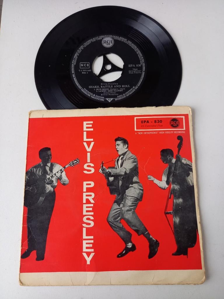 Elvis Presley  epa  - Shake Rattle and roll / I love because, Ophalen of Verzenden
