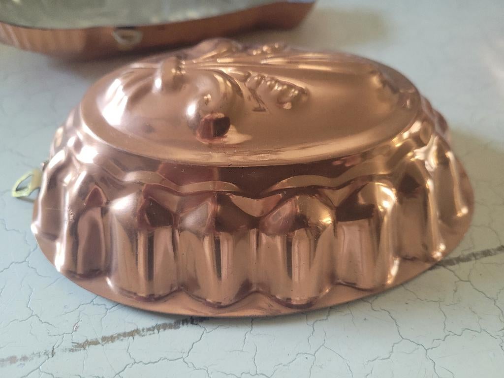 Oude koperen puddingvorm Franse lelie in nieuwstaat, Ophalen of Verzenden