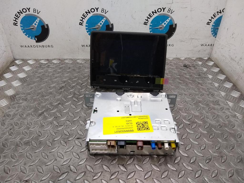 RENAULT CLIO RADIO 280346137R; 259155167R 2019, Auto-onderdelen, Ophalen of Verzenden, Gebruikt, Stiba lid