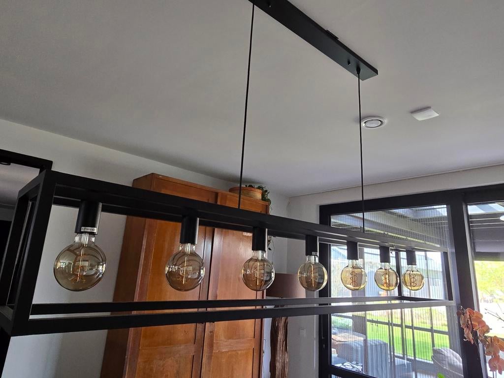 Industriële hanglamp met 7 peren (Loods 5), Ophalen