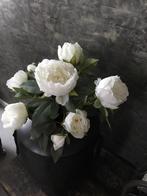 Witte pioenrozen (zijdebloemen), Ophalen of Verzenden, Zo goed als nieuw