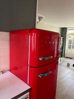 Mooie rode retro SMEG koelkast !, Witgoed en Apparatuur, Ophalen, Gebruikt, 200 liter of meer, 60 cm of meer