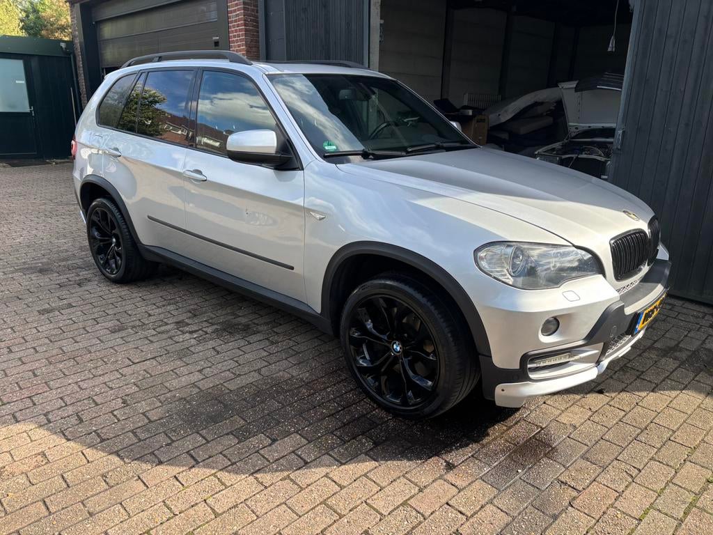 Bmw X5 grijs kent.. 2007 motor kapot, Auto's, BMW, Particulier, Te koop