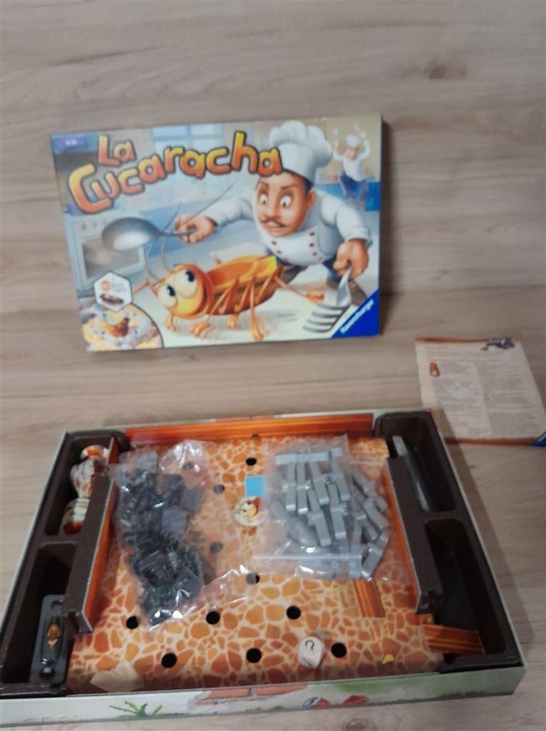 La Cucaracha - s1627, Hobby en Vrije tijd, Gezelschapsspellen | Bordspellen, Zo goed als nieuw, Verzenden