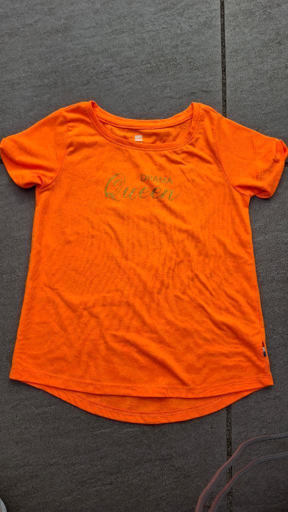 Koningsdag oranje tshirt Drama Queen 122, Meisje, Ophalen of Verzenden, Zo goed als nieuw, Shirt of Longsleeve