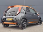 Toyota Aygo 1.0 VVT-i x-JBL | Camera | Clima | Carplay, Stof, Gebruikt, Euro 6, 4 stoelen