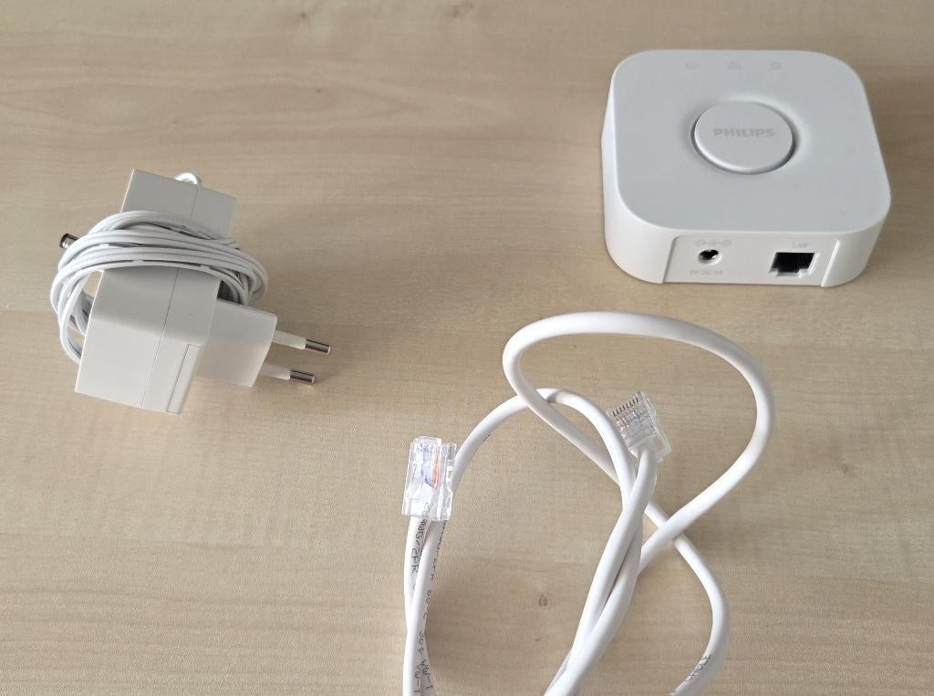 Te koop: Philips Hue bridge, Huis en Inrichting, Lampen | Overige, Ophalen of Verzenden, Zo goed als nieuw