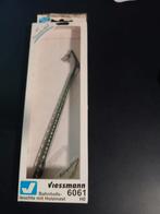 Viessmann 6061 H0 lamp met houten mast, Ophalen of Verzenden