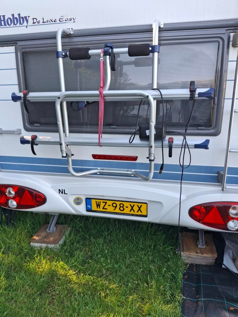 Fietsendrager voor caravan  maar 1 keer gebruikt. 1 jaar oud, Ophalen of Verzenden, 2 fietsen, Gebruikt, Achterklepdrager