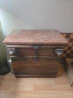 Antieke kist, Ophalen