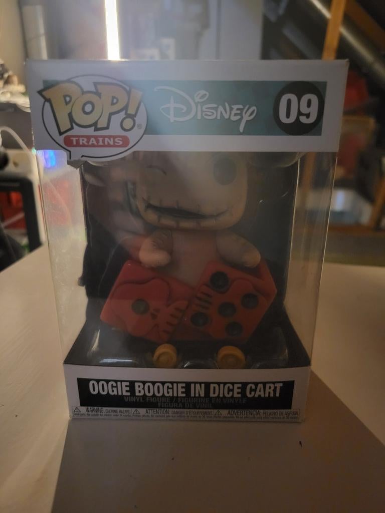 Oogie boogie in dice cart, Ophalen of Verzenden