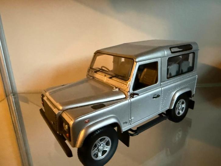 Schaalmodel 1:18 diverse, Hobby en Vrije tijd, Modelauto's | 1:18, Zo goed als nieuw, Overige merken, Ophalen of Verzenden