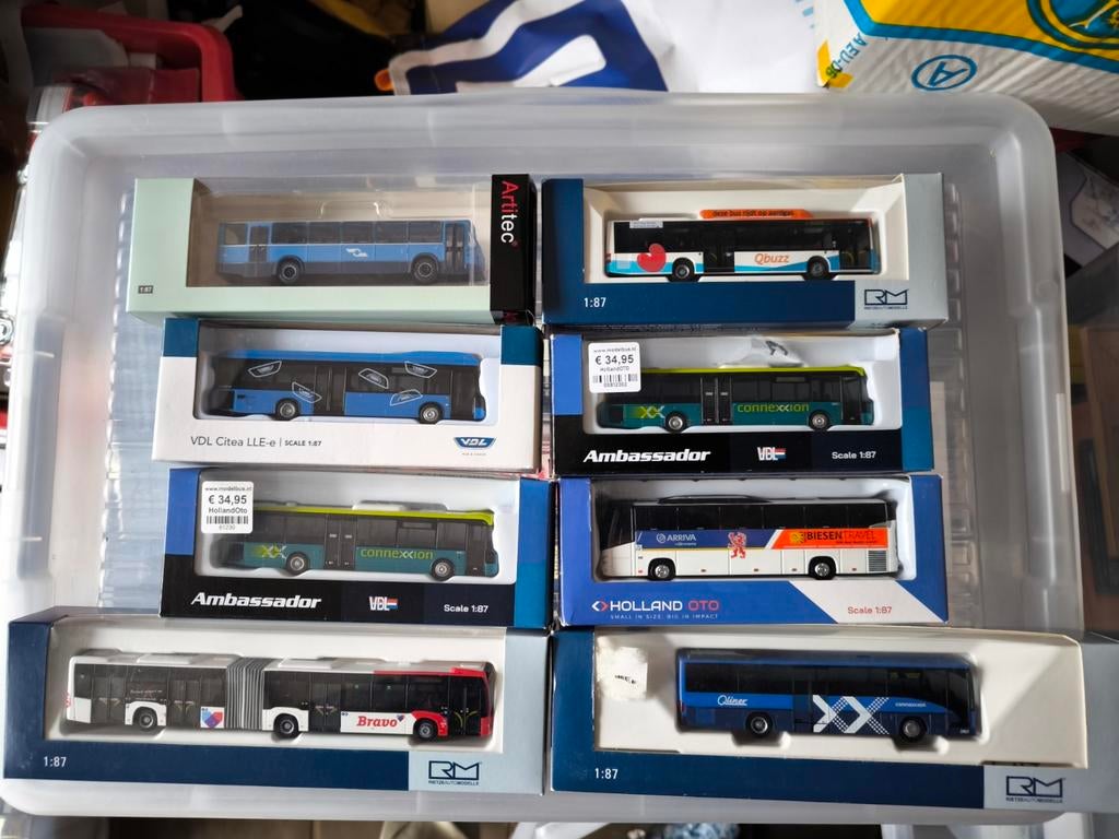 Modelbussen 1:87 diverse merken totaalpakket, Hobby en Vrije tijd, Modelauto's | 1:87, Verzenden, Bus of Vrachtwagen, Overige merken