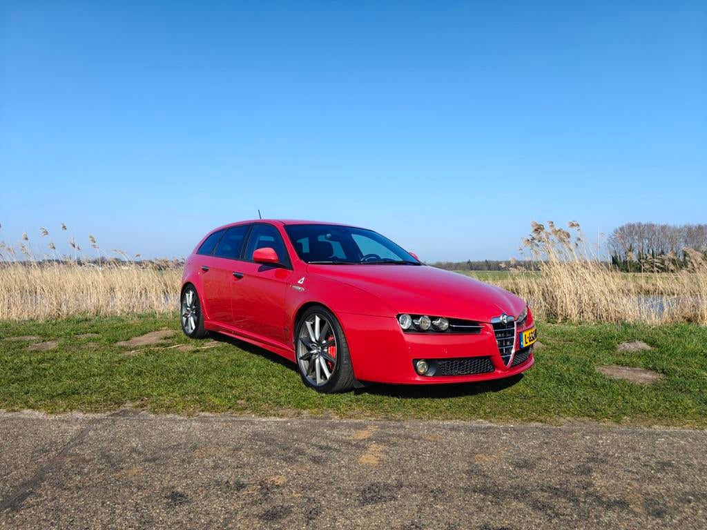 Alfa Romeo 159 Sportwagon Tbi Ti, Auto's, Alfa Romeo, Voorwielaandrijving, Zwart, 4 cilinders, Leder