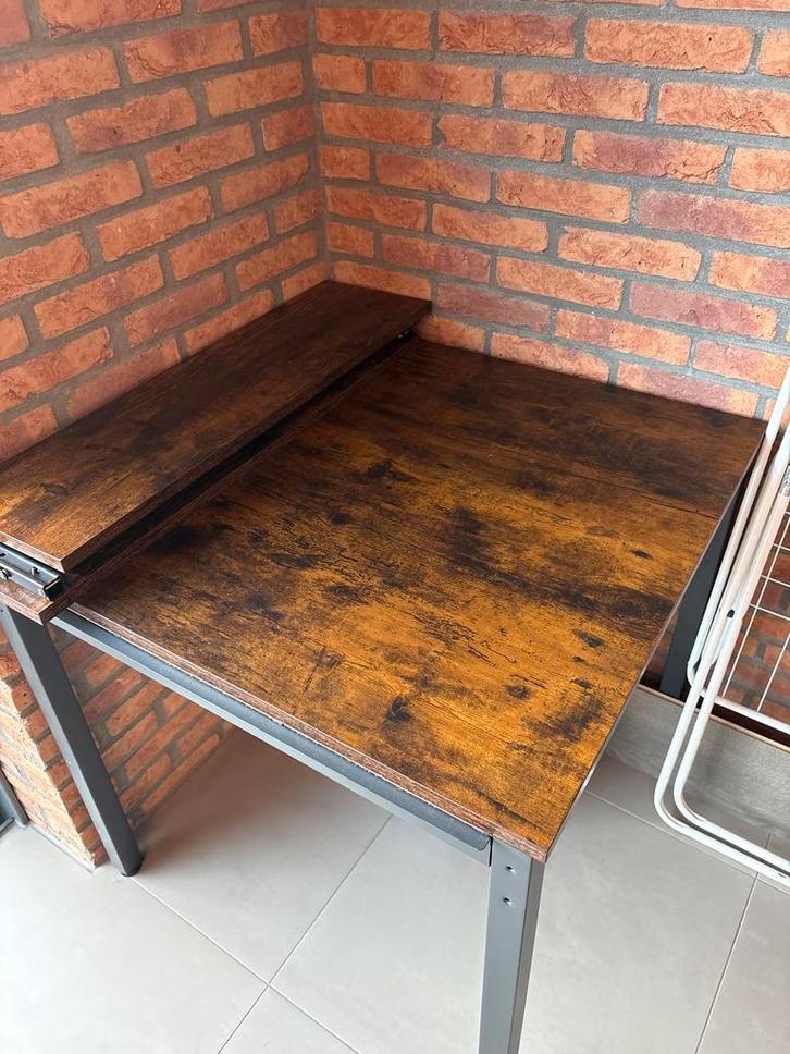 Compacte eettafel met 2 opklapbare delen - Ideaal voor klein, Huis en Inrichting, Tafels | Eettafels, Gebruikt, 50 tot 100 cm