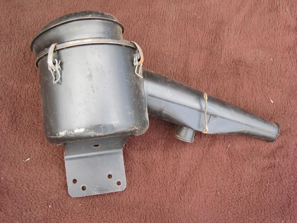 Mercedes W110 W111 luchtfilterhuis 200 / 230 + luchtfilter, Ophalen of Verzenden, Gebruikt, Universele onderdelen