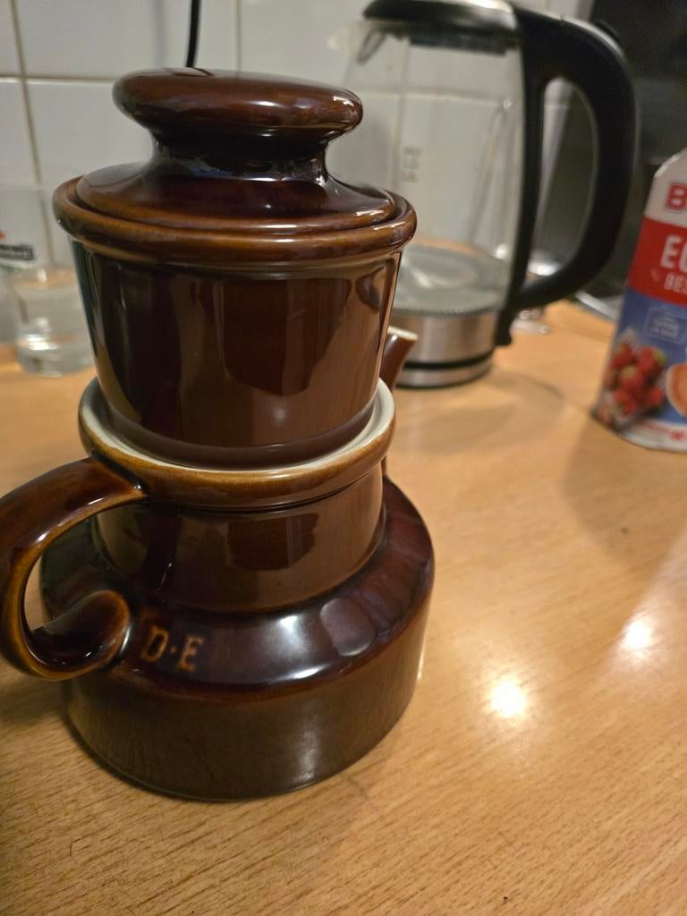 Bruine koffiepot met filter, Ophalen of Verzenden
