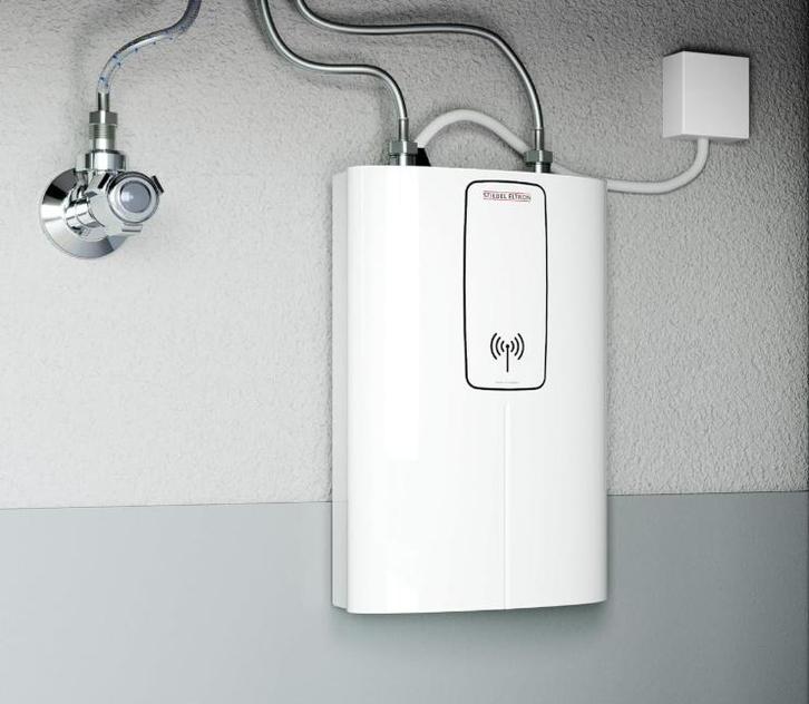 Stiebel Eltron doorstroomboiler DCE 11/13 RC met remote, Doe-het-zelf en Verbouw, Geisers en Boilers, Zo goed als nieuw, Boiler
