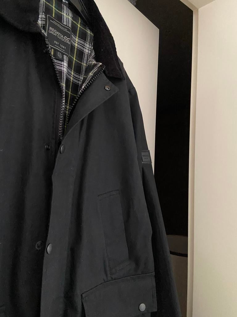 Regatta Great Outdoors Zwarte Jas met Geruite Voering, Ophalen of Verzenden, Zo goed als nieuw, Maat 48/50 (M), Zwart