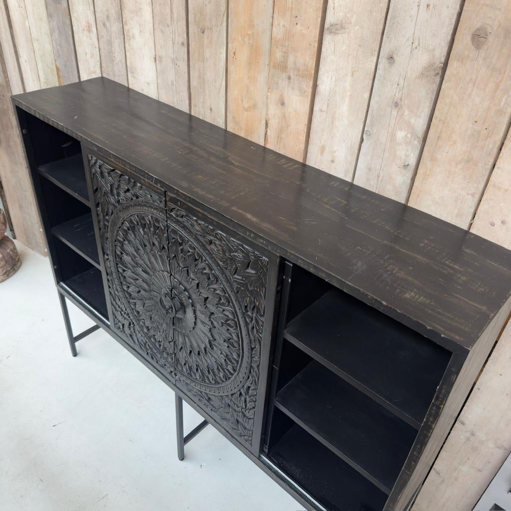 Casina dressoir, Ophalen, 25 tot 50 cm, 150 tot 200 cm
