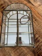 Vintage curiosa vitrine kastje met ophang haken, Antiek en Kunst, Ophalen of Verzenden