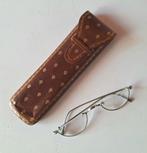 Antieke halve leesbril ca. 1900 met sierlijk etui, Verzenden