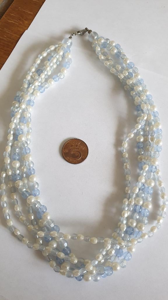 0876 plastic blauw witje, Sieraden, Tassen en Uiterlijk, Kettingen, Verzenden, Nieuw, Blauw, Zilver