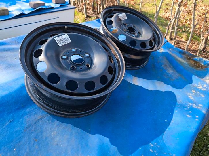 2 Stalen velgen 16 inch voor VW Golf, Auto diversen, Wieldoppen, Gebruikt, Ophalen of Verzenden