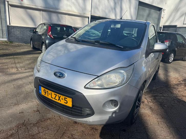 Ford Ka 1.2 51KW 2010 *AIRCO*NAP*, Auto's, Ford, Bedrijf, Ka, Benzine, B, Hatchback, Handgeschakeld, Origineel Nederlands, Zilver of Grijs