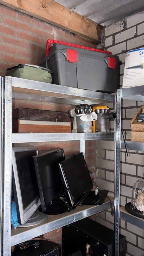 Partij rommelmarktspullen met antiek en merk tassem, Ophalen