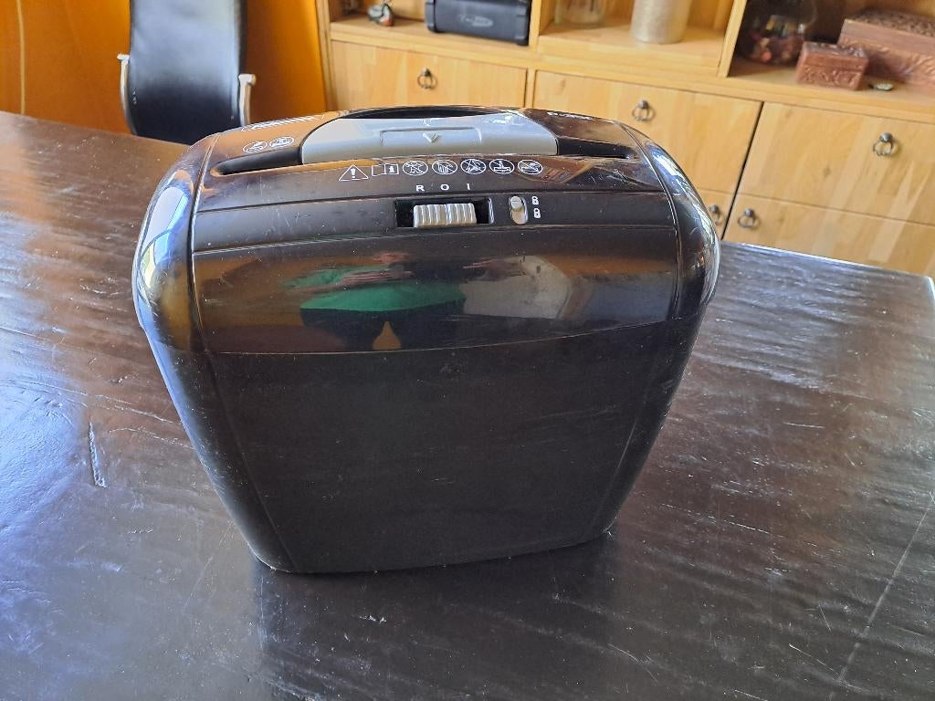 Fellowes papier versnipperaar P-35C, Ophalen, Gebruikt