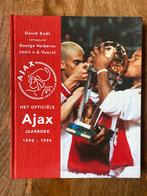 David Endt - Het officiele Ajax jaarboek 1995-1996, Boeken, David Endt, Ophalen of Verzenden, Zo goed als nieuw, Balsport